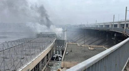 «Мы теряем станцию»: украинские источники сообщают о «двух прилётах» по инфраструктуре ДнепроГЭС