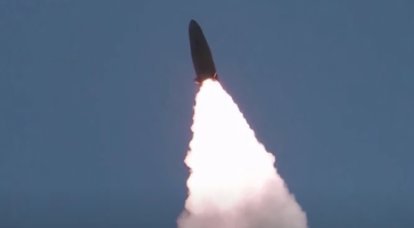 북한에서 시험된 신형 이동식 철도 미사일 시스템