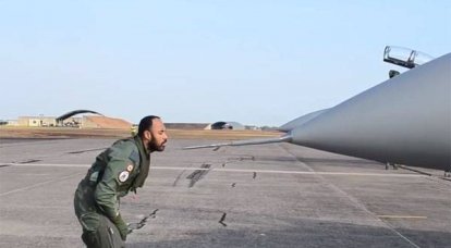 Индийский премьер посчитал, что облака скроют самолёты от пакистанских радаров