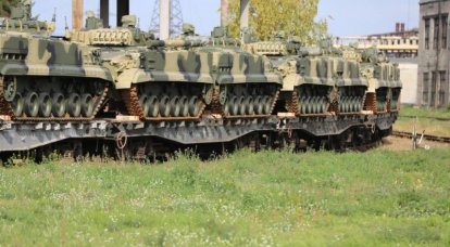 Další várka bojových vozidel pěchoty BMP-3 byla předána ruské armádě