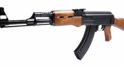 Rosyjski minister obrony wznieca burzę z propozycją zastąpienia słynnego AK-47 (Fox News)