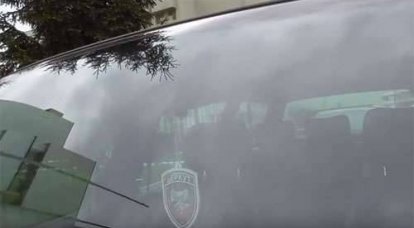 Die SBU wird sich mit dem Kiewer Polizisten befassen, in dessen Auto die Aktivisten einen „separatistischen“ Lufterfrischer gesehen haben