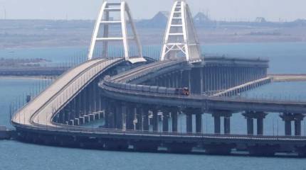 «Десант или мост»: Эксперт считает, что Киев готовит большую операцию в Крыму