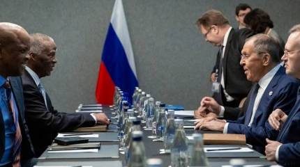 Западное издание: используя антиколониальную риторику, российская дипломатия завоёвывает Африку