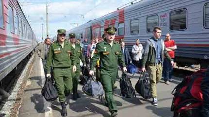 Минобороны оплатит абитуриентам проезд до военного училища