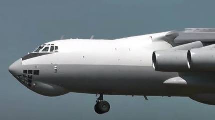 В США: Китай создаёт истребители нового поколения J-20, но пользуется флотом устаревших воздушных танкеров