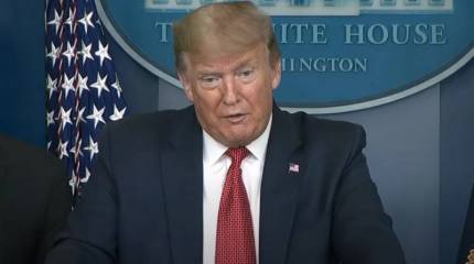 Дональд Трамп пригрозил Китаю последствиями за распространение коронавируса