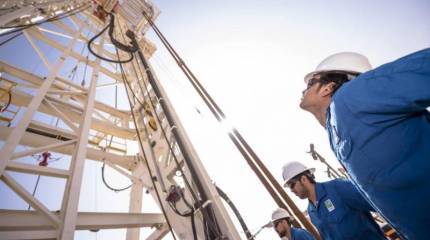 Китайский эксперт: Переход саудовских нефтяников на юани станет началом краха доллара