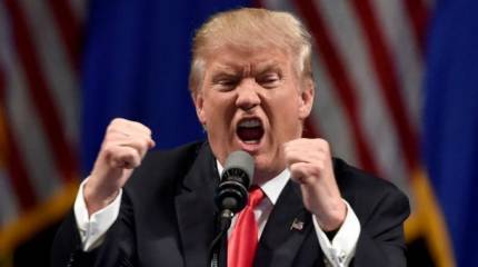 Трамп не забыл свои предвыборные обещания и теперь угрожает семье Клинтон преследованием