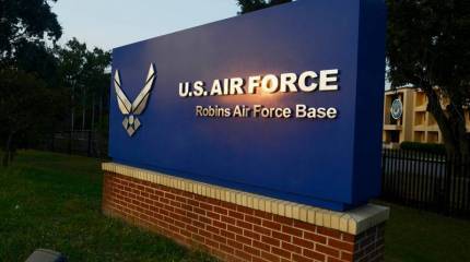 Трое погибли при попытке проникнуть на базу ВВС США