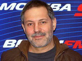 Леонтьев Михаил: Нормальная армия воюет резервистами