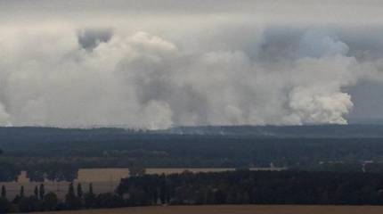 Порошенко: Основная версия причин взрывов в Ичне - диверсанты, Россия близко