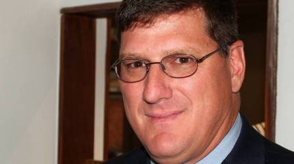 Экс-разведчик США: Россия действует взвешенно, а Украина спешит и совершает ошибки