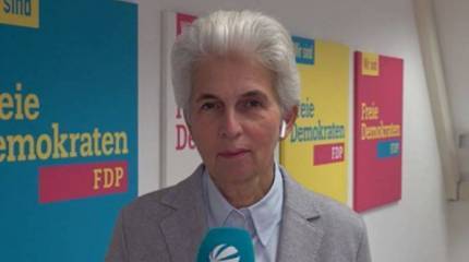 «Эта старуха меня раздражает» – советник канцлера ФРГ «ответил» на вопрос немецкого депутата об Украине