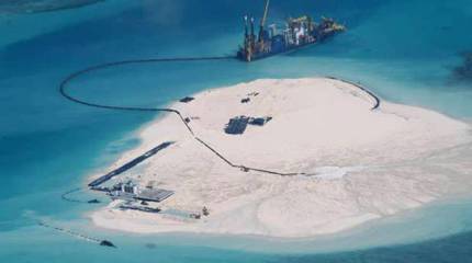 Китай может разместить новые базы на искусственном острове