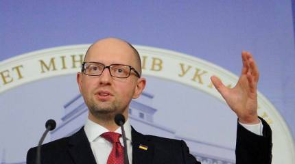 Яценюк: более половины военнослужащих украинской армии – контрактники