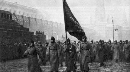 Офицеры и генералы царской армии на службе советской республике
