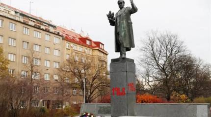 Глава МИД Чехии Липавский заявил, что у России нет никаких прав на снесённый памятник маршалу СССР Коневу