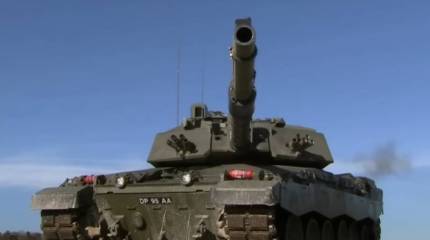 Американский журналист: Передача Украине снарядов с обедненным ураном приближает мир к ядерной войне