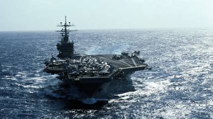 США наращивают военное присутствие на БВ: направлен уже четвёртый авианосец