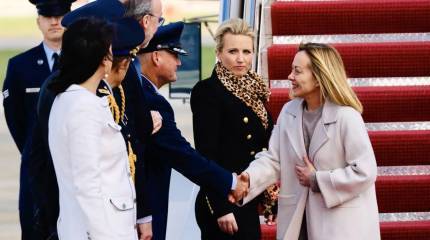 Премьер Италии Мелони прибыла к Трампу, чтобы уговорить его не игнорировать Урсулу фон дер Ляйен