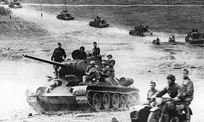 Чёрный май, или танки — на Запад!