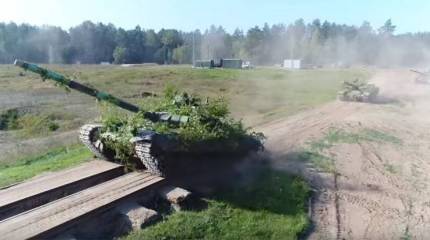 NI оценил танки Т-72Б3 с АСУ "Андромеда" на вооружении ВДВ России