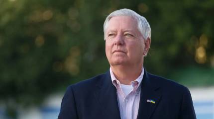 Сенатор США призвал ужесточить давление на Россию и угрожает «новыми козырями»