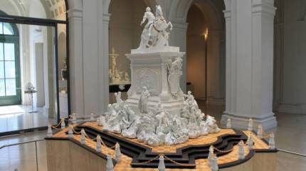 Война, фарфор и искусство…