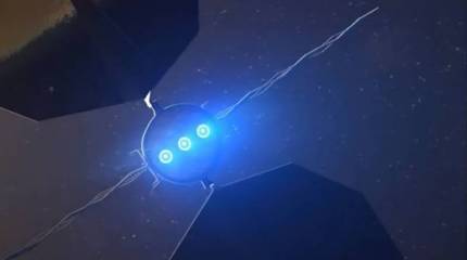 «От противоспутникового оружия РФ и КНР»: США хотят оснащать военные спутники плазменными двигателями