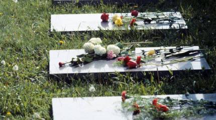 Вандалы осквернили кладбище советских солдат в польском Белостоке