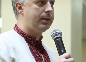 Урок мира по-киевски: минобрнауки Украины призывает школьников и студентов "стучать" на "сепаратистов"