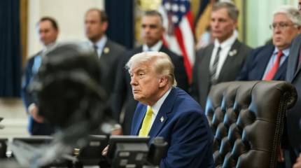 Трамп пригрозил новыми ударами по Ирану из-за «затягивания переговоров»