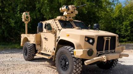 Против 100 беспилотников: Boeing тестирует новейшую лазерную пушку