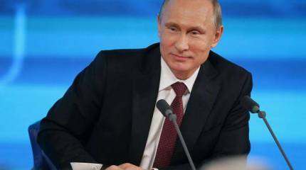 Экономисты Путина творят чудеса ("Bloomberg", США)