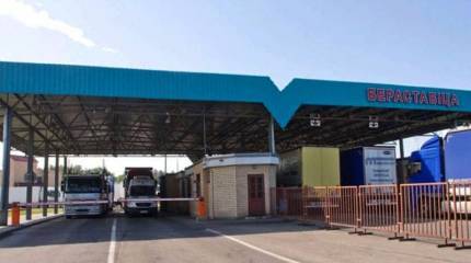 Таможня Белоруссии пресекла канал контрабанды оружия с Украины в РФ