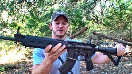 Расстрел телефонного столба из 7,62-мм AR-15