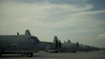 Нести больше крылатых ракет или БПЛА: американские ВВС хотят самолёт-арсенал