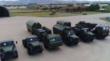 На фоне обострения в Идлибе у главы МО Турции поинтересовались о готовности С-400