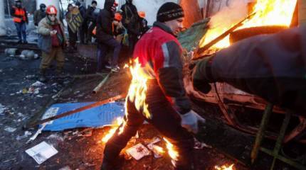 Киев - четвёртые сутки пылает столица: мнения