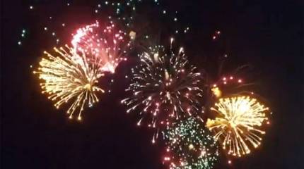 «Это не шоу, а памятное мероприятие»: как пытаются объяснить салюты Победы без людей