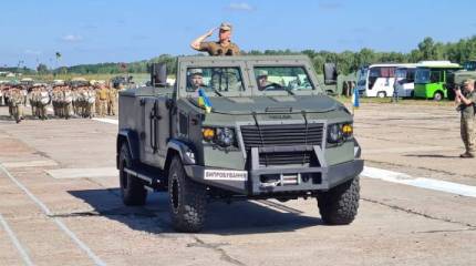 Минобороны Украины отказалось от закупки бронированных кабриолетов «Козак-6»