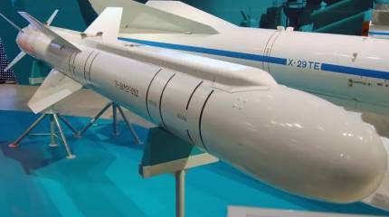 Опубликованы кадры уничтожения российской армией моста на Авдеевском направлении посредством ракеты Х-38