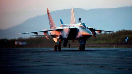На Камчатке проходят лётную подготовку молодые командиры экипажей МиГ-31 и Ил-38