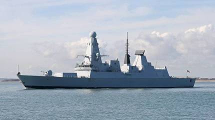 В Средиземное море вошёл "грохочущий как ящик с ключами" эсминец "Даймонд"