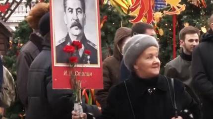 75 лет назад в СССР ввели звание генералиссимус