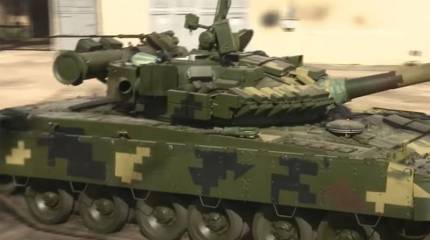 В МИД ФРГ и Франции исчезновения танков ВСУ с мест хранения не комментируют, зато «внимательно следят за перемещениями российских войск»