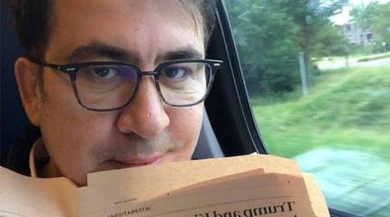 Саакашвили: Барыга Порошенко может продать часть территории Украины