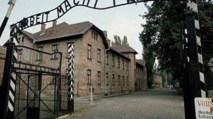 Варшава опять пытается поссорить Москву и Берлин