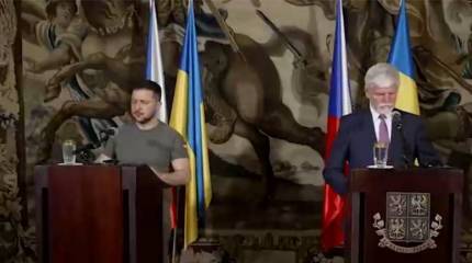Президент Чехии - Зеленскому: Украина вряд ли сможет начать ещё одно контрнаступление через несколько недель или месяцев